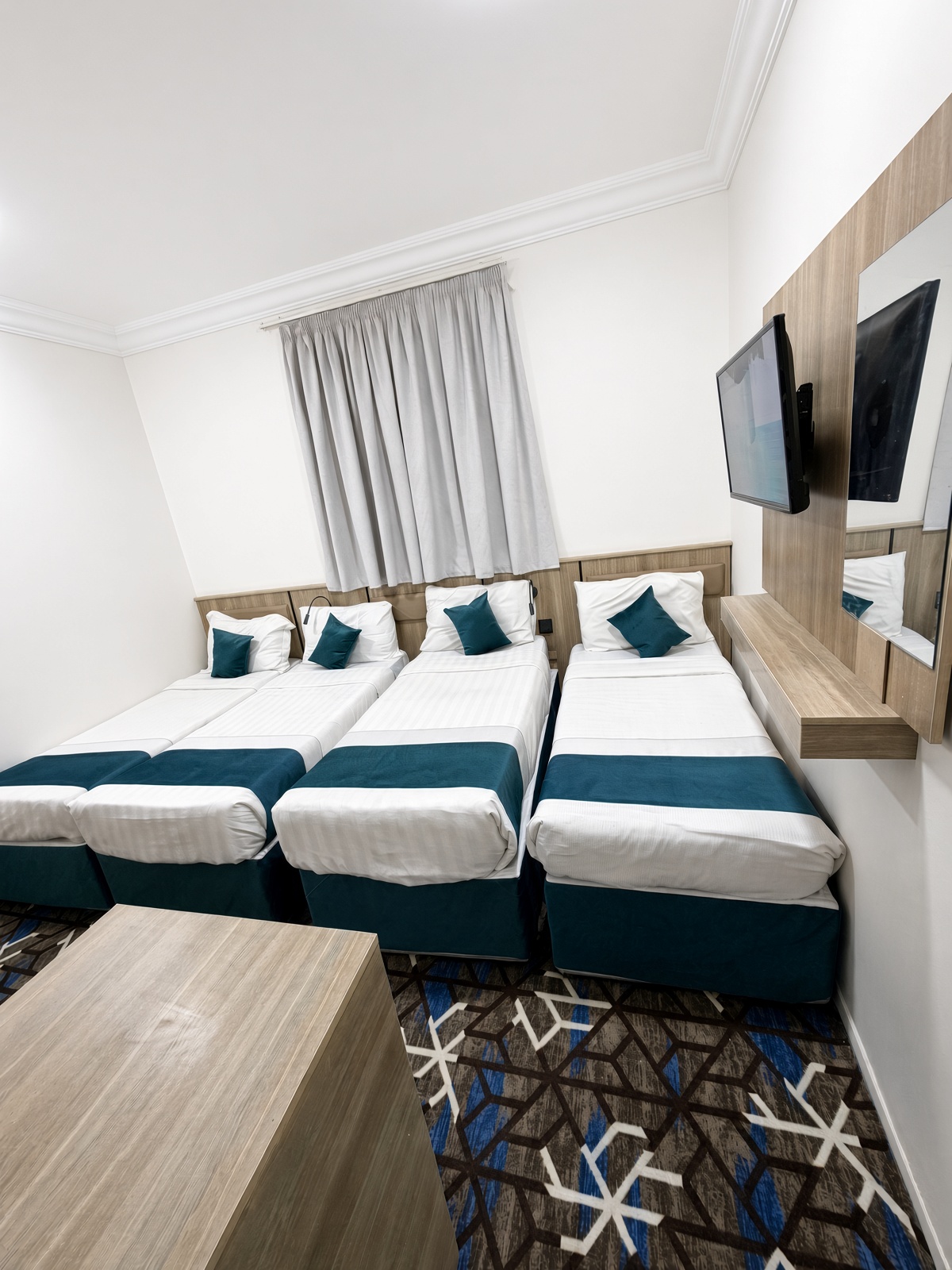 Quad room